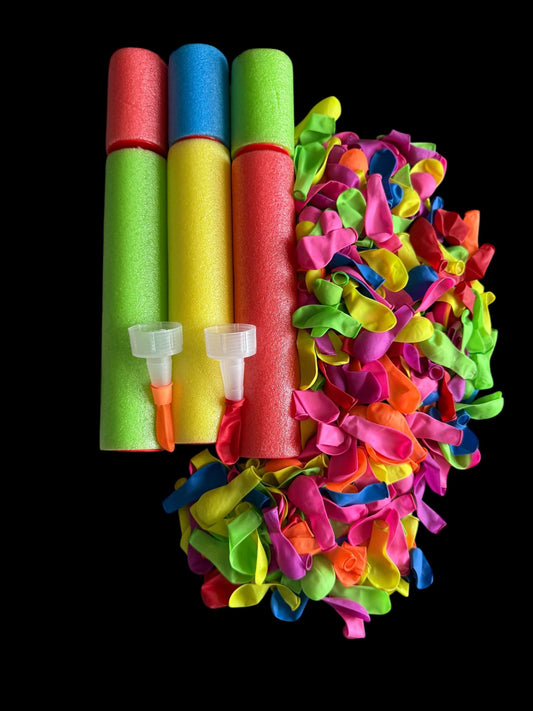 3 Multi Coloured Water Blasters and 500pc Water Balloon Pack
