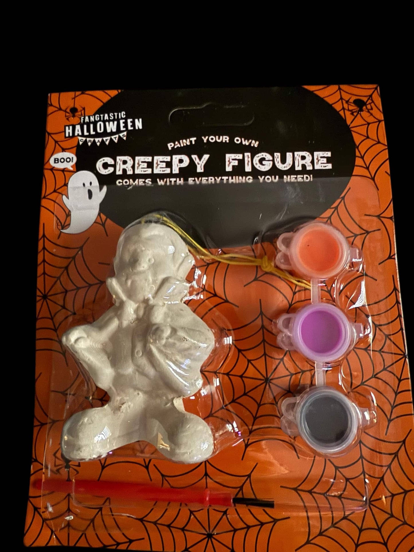 Halloween Paint Your Own Figure Kit - 4 Pack