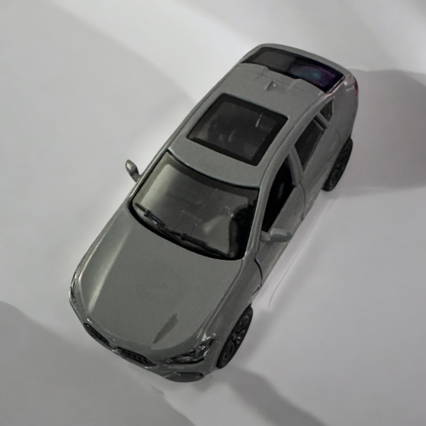 Alloy Model SUV 1:18